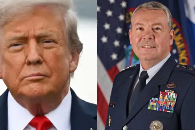 প্রেসিডেন্ট ডোনাল্ড ট্রাম্প ও পেন্টাগনের প্রতিরক্ষা গোয়েন্দা সংস্থার (ডিআইএ) প্রধান লেফটেন্যান্ট জেনারেল জেফেরি ক্রুস