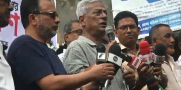 জনপ্রিয় রাজনীতিবিদ জয়নুল আবেদিন ফারুক বক্তৃতা দিচ্ছেন. Channel i News - চ্যানেল আই নিউজ