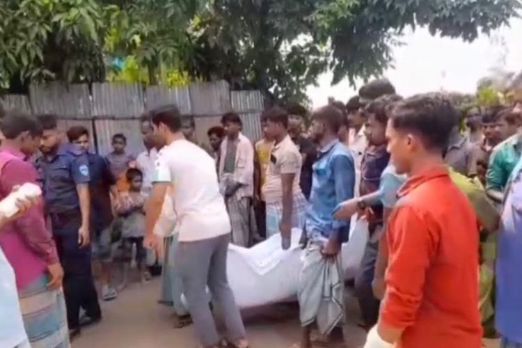 রামুতে যুবকের ঝুলন্ত মরদেহ উদ্ধার