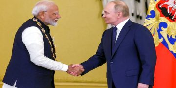 ভারতের প্রধানমন্ত্রী নরেন্দ্র মোদি ও রাশিয়ার প্রেসিডেন্ট ভ্লাদিমির পুতিন।