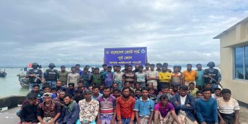 মিয়ানমার জলসীমায় প্রবেশ, ১২২ জেলেকে ফেরত আনল কোস্টগার্ড