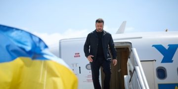 যুক্তরাষ্ট্রের ওয়াশিংটনে ইউক্রেনের প্রেসিডেন্ট ভলোদিমির জেলেনস্কি