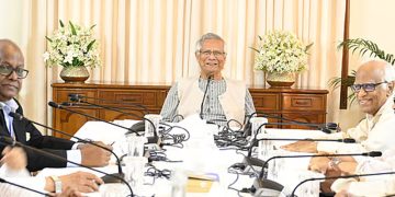 রাষ্ট্রীয় অতিথি ভবন যমুনায় সাতটি রাজনৈতিক দল ও হেফাজতে ইসলামের নেতাদের সঙ্গে বৈঠক