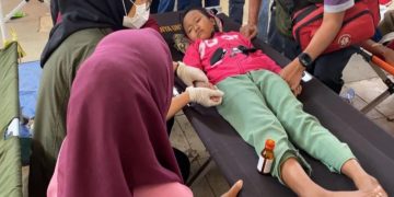 জানুয়ারি থেকে বিতর্কিত বিনামূল্যের মধ্যাহ্নভোজ কর্মসূচির ফলে হাজার হাজার স্কুল শিশু খাদ্যে বিষক্রিয়ার শিকার হয়েছে। ছবি: সংগৃহীত