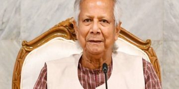 প্রধান উপদেষ্টার সাথে বৈঠকে অংশগ্রহণকারী একজন প্রবীণ ব্যক্তি. Channel i News - চ্যানেল আই নিউজ