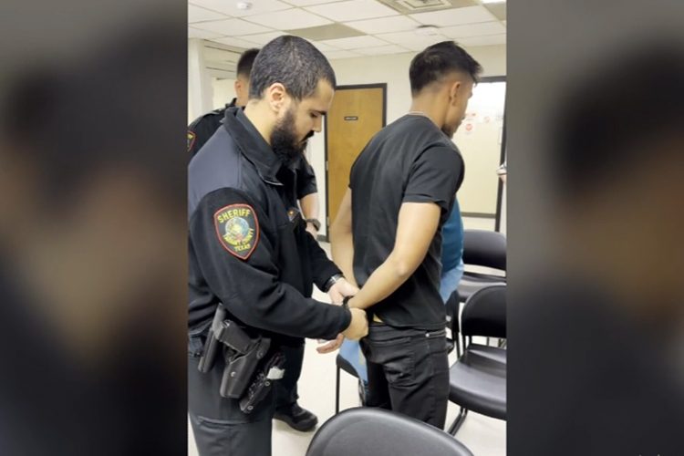 খালাস পাওয়া রৌনক আলম আবার গ্রেফতার