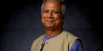প্রধান উপদেষ্টার ছবি, বাংলাদেশি ব্যক্তি, পেশাদার পোষাক পরিহিত. Channel i News - চ্যানেল আই নিউজ