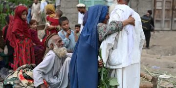 আফগানিস্তানে ভূমিকম্পে মৃতের সংখ্যা বেড়েই চলছে।