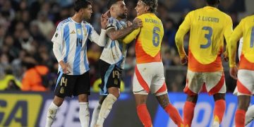 মনুমেন্টালে কলম্বিয়ার বিপক্ষে আক্রমণাত্মক আর্জেন্টিনা