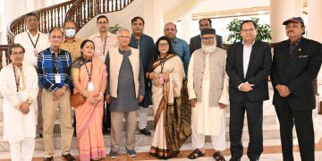 দুর্গাপূজার প্রস্তুতি নিয়ে সনাতন ধর্মীয় নেতৃবৃন্দের সঙ্গে প্রধান উপদেষ্টার সাক্ষাৎ