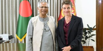 জাতিসংঘের আবাসিক সমন্বয়ক গোয়েন লুইসের সঙ্গে প্রধান উপদেষ্টা প্রফেসর মুহাম্মদ ইউনূসের সঙ্গে সাক্ষাৎ