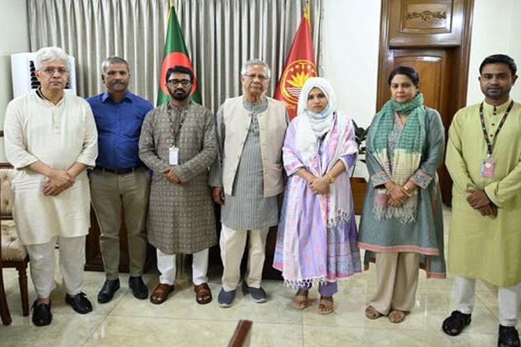 রাষ্ট্রীয় অতিথি ভবন যমুনায় প্রধান উপদেষ্টার সঙ্গে সাক্ষাৎ