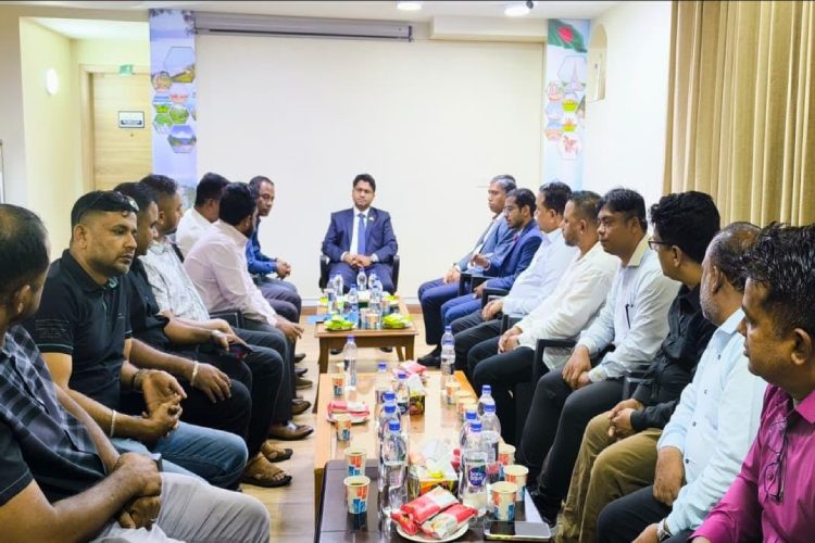 প্রতিনিধির পাঠানো তথ্যচিত্র