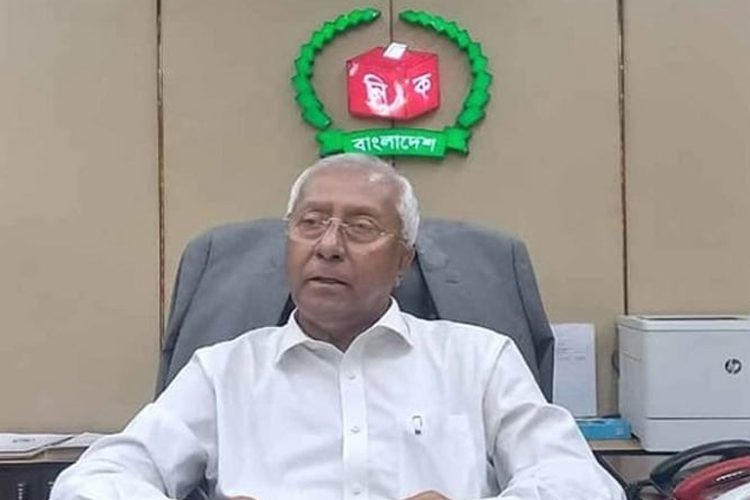 নির্বাচন কমিশনের সিনিয়র সচিব আখতার আহমেদ