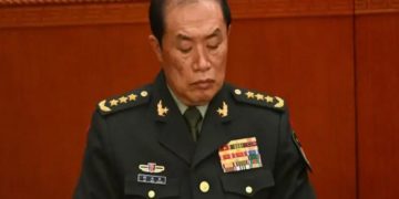 ছবি: হি ওয়েইডং চীনা সামরিক বাহিনীর দ্বিতীয় শীর্ষ কর্মকর্তা