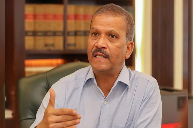 ছবি: আইন উপদেষ্টা