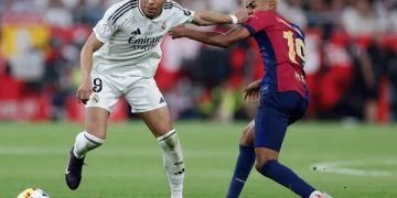 রিয়াল মাদ্রিদ বার্সেলোনা