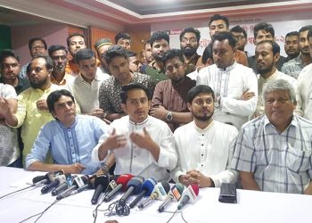 সংবাদ সম্মেলনে সারজিস আলম। ছবি: সংগৃহীত