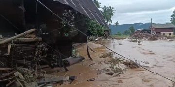 ভারী বৃষ্টিতে থাইল্যান্ডে বন্যা