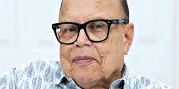 উপদেষ্টা আলী ইমাম মজুমদার: অভিজ্ঞতা, সততা, নৈতিকতার অগ্রপথিক