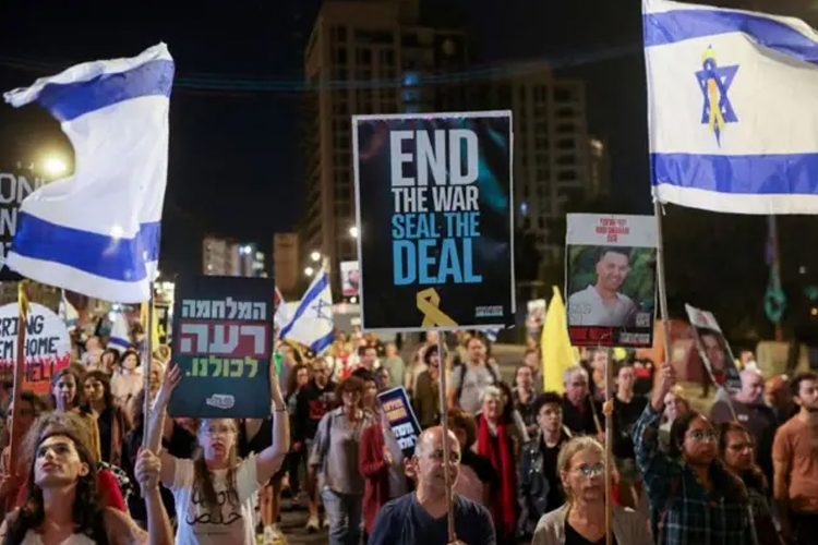 গাজার জিম্মিদের মুক্তির ঘোষণা আসছে