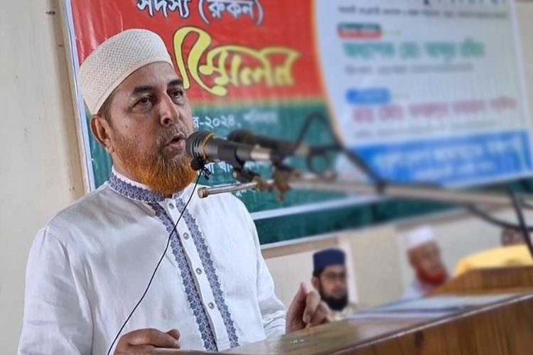 বাংলাদেশ জামায়াতে ইসলামীর সহকারী সেক্রেটারি জেনারেল রফিকুল ইসলাম খান