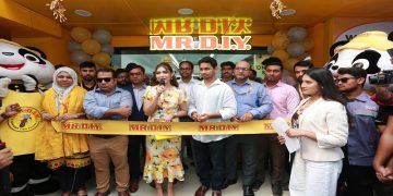 বনানীতে মি. ডি আই ওয়াই -এর অষ্টম স্টোর উদ্বোধন