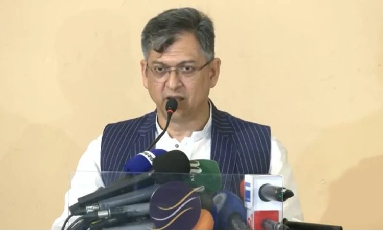 সালাহউদ্দিন আহমদ, ছবি: সংগৃহীত