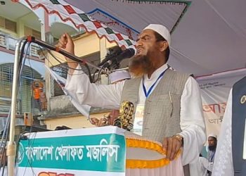 বাংলাদেশ খেলাফত মজলিসের আমির মাওলানা মামুনুল হক। ছবি: প্রতিনিধি