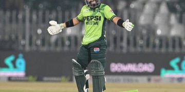 ফিফটির পর মোহাম্মদ রিজওয়ানের উদযাপন