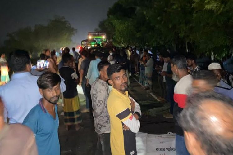 সড়ক দুর্ঘটনায় তিন বিএনপি কর্মীর মৃত্যু