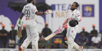 শান্ত এবং মুশফিক