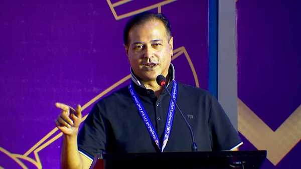 আসিফ আকবর