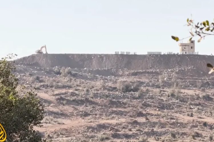 সিরিয়ায় ইসরায়েলি হামলায় শিশুসহ নিহত ১৩,