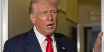 মার্কিন প্রেসিডেন্ট ডোনাল্ড ট্রাম্প