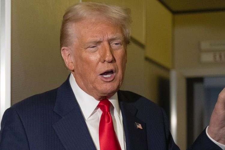 মার্কিন প্রেসিডেন্ট ডোনাল্ড ট্রাম্প