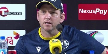 আয়ারল্যান্ড কোচ গ্যারি উইলসন।