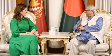 যমুনায় প্রধান উপদেষ্টার সঙ্গে যুক্তরাজ্যের উন্নয়নমন্ত্রীর বৈঠক।