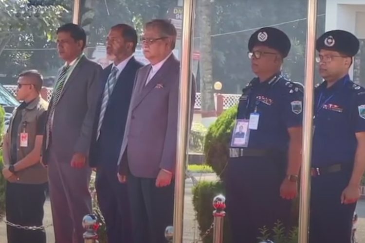 পাবনায় পৌঁছেছেন রাষ্ট্রপতি মো. সাহাবুদ্দিন। ছবি: ভিডিও থেকে নেওয়া