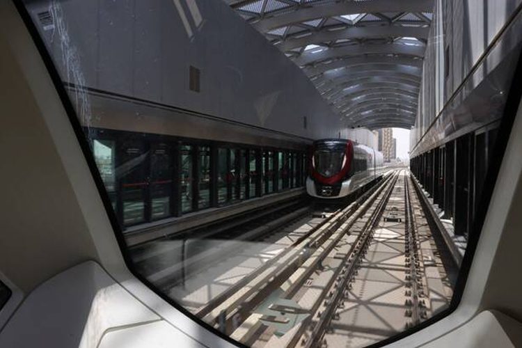 বিশ্বের দীর্ঘতম চালকবিহীন সৌদির মেট্রো। ছবি: সংগৃহীত