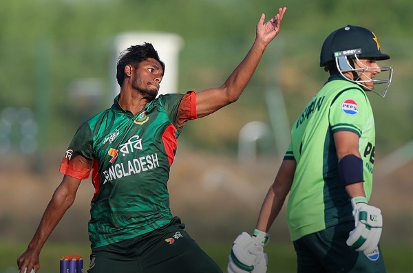 পারল না বাংলাদেশ, ফাইনালে ভারত-পাকিস্তান