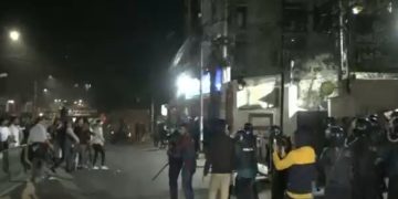 প্রতিনিধির পাঠানো তথ্য চিত্র থেকে নেওয়া