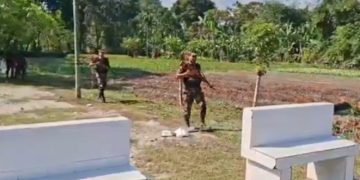 লালমনিরহাটে বিজিবির হাতে বিএসএফ সদস্য আটক