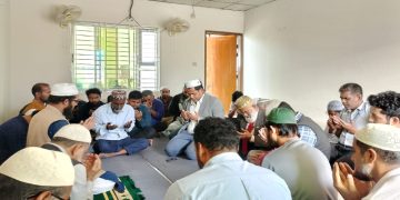 ছবি: অতীশ দীপংকর বিজ্ঞান ও প্রযুক্তি বিশ্ববিদ্যালয়ের মসজিদ।