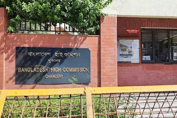 শিলিগুড়িতে বাংলাদেশের ভিসা কেন্দ্রে ভাঙচুর, সাময়িকভাবে সেবা বন্ধ