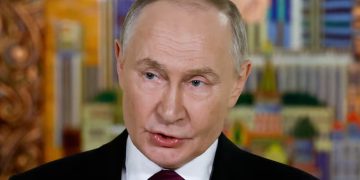 রাশিয়ার প্রেসিডেন্ট ভ্লাদিমির পুতিন