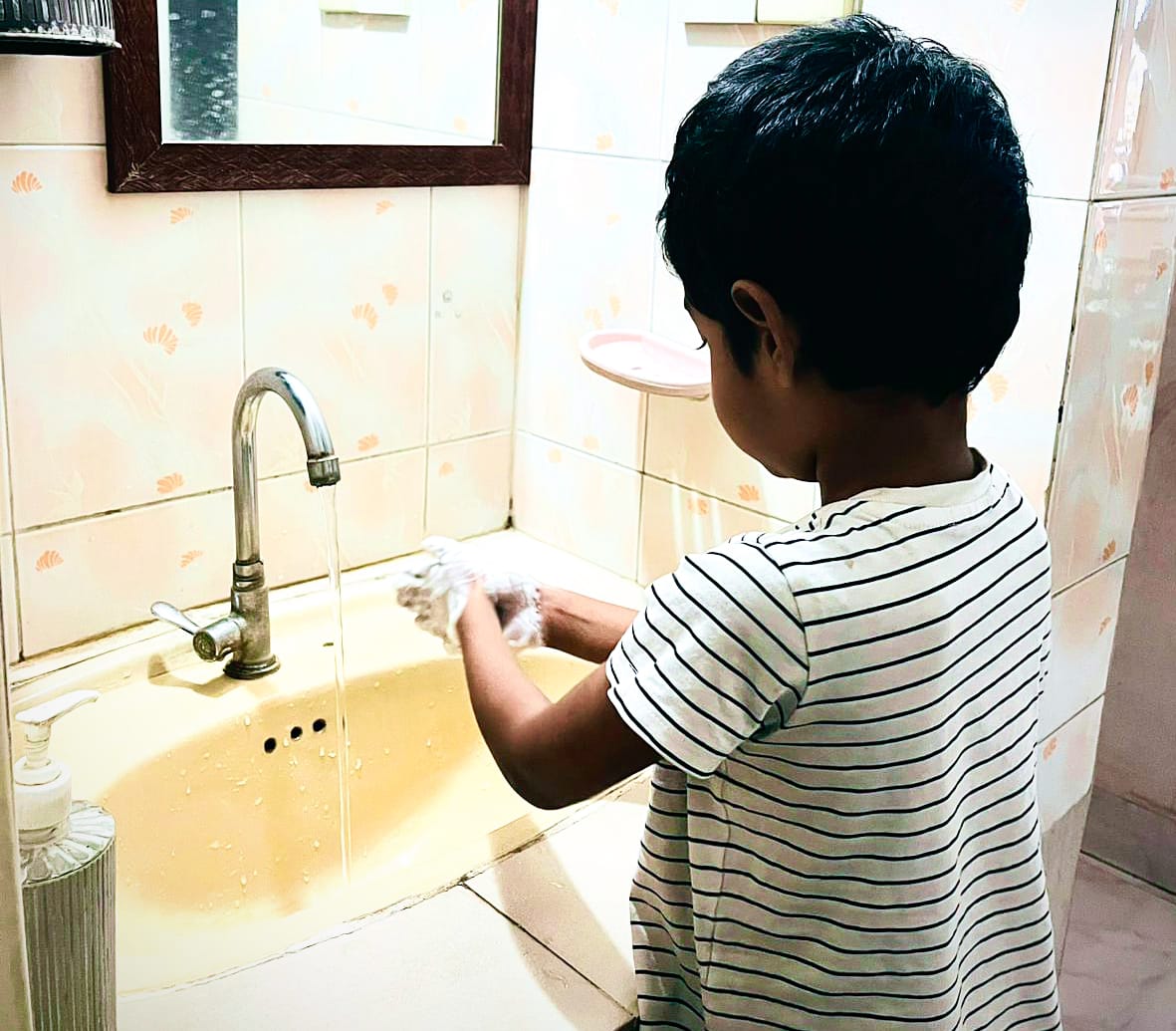 শুধুমাত্র হাত ধোয়ার অভ্যাসই বাঁচিয়ে দিতে পারে জীবন