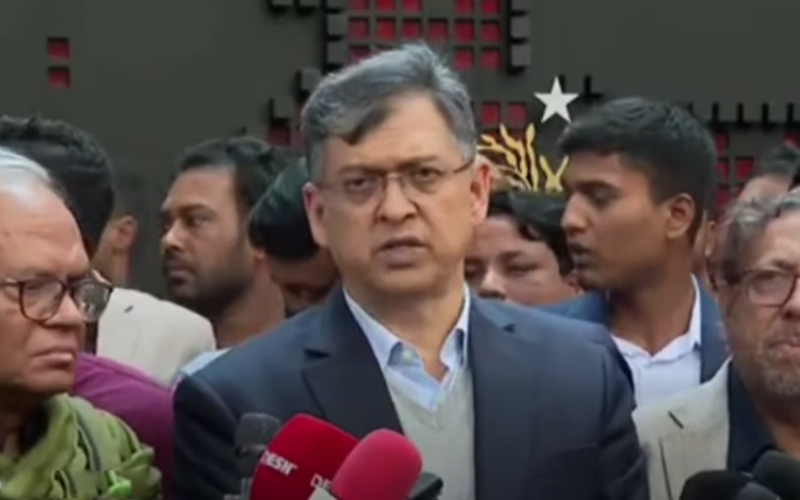 বিএনপি প্রতিনিধি দলের ঢাকা বিমানবন্দর সরজমিনে পরিদর্শন