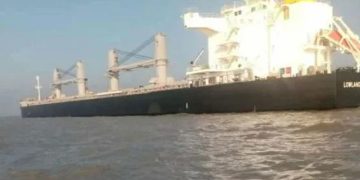 যুক্তরাষ্ট্র থেকে বাংলাদেশে এলো ৬০ হাজার ৯৫০ মেট্রিক টন গম।