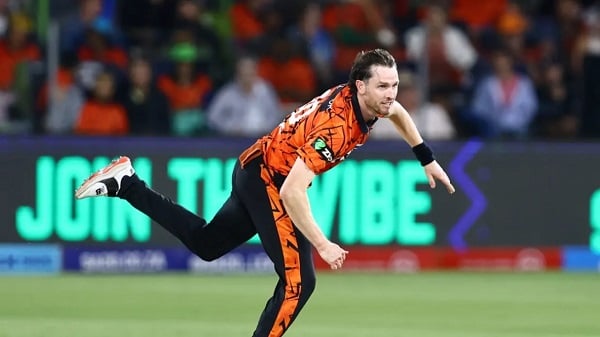 বিশ্বকাপ দলে পরিবর্তন আনতে হল নিউজিল্যান্ডকে